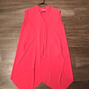 Hi-low shift dress with pockets!